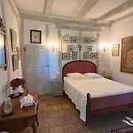 Maison De Charme Avec Piscine Pres De Cordes-sur-ciel