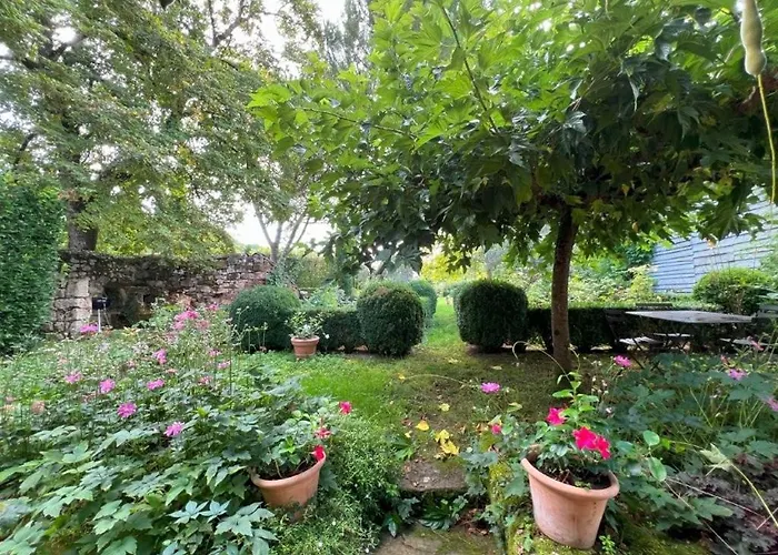 Maison De Charme Avec Piscine Pres De Cordes-sur-ciel Vila